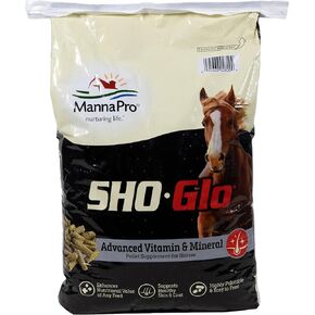 Select Series Manna Pro Sho-Glo Supplement for Horses | Complete Vitamin & Mineral Supplement for Healthy Skin & Coat | 25 Pounds