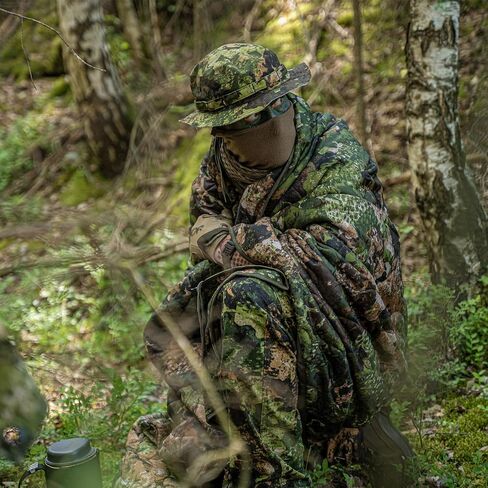 Mil-Tec Poncho Liner, Flecktarn Camo, 82.6 x 59, 14425021 in Saudi Arabia
