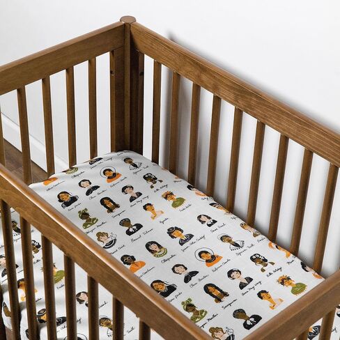 ملاءة سرير أطفال صغيرة من القطن العضوي بنسبة 100% من Babyletto، معتمدة من GOTS، ملائمة 360 درجة، نسيج موسلين فائق النعومة وجيد التهوية - شريط الشوفان in Kuwait