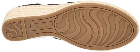 Easy Street Women's Pari Sandal in Saudi Arabia