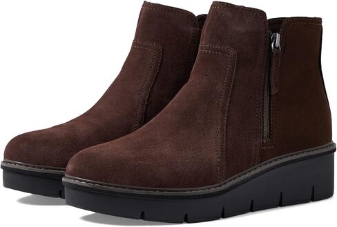 Clarks Women's Airabell Zip Ankle Boot in Saudi Arabia