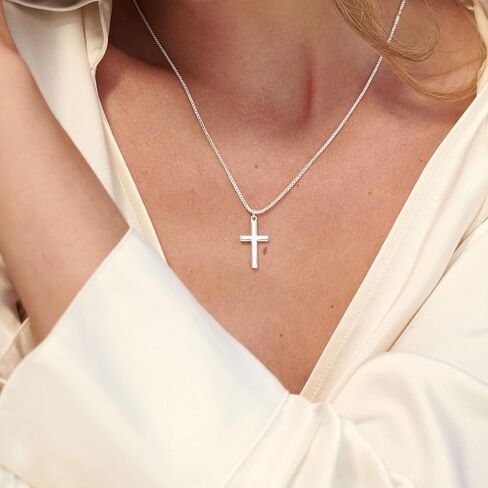 GUOKE Cross Necklace for Women, Gold Cross Necklace 14K Gold Plated Dainty Necklace Simple Jewelry for Women in Kuwait