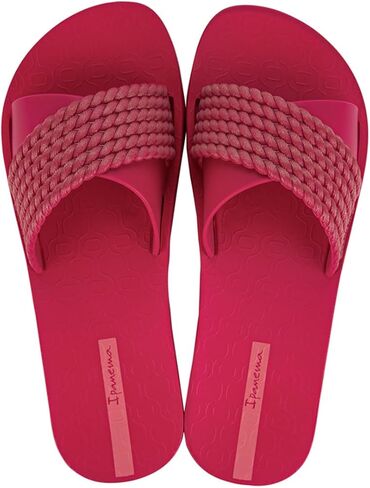 شبشب ستريت II للسيدات من Ipanema - صنادل مريحة وعصرية سهلة الارتداء، شباشب للنساء مع جزء علوي عريض وبسيط ومتقاطع in Kuwait