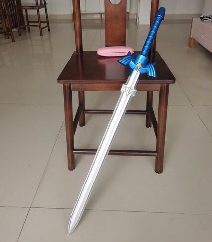 Zeldas Legend 20 "Link Hylian Shield PU Foam 32" Skyward Sword Cosplay Props in Kuwait