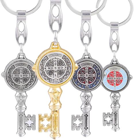 OEMOO 2Pcs Saint Benedict Medal Keychain, Silver Toned Saint Benedict Jubilee Medal Key Shaped Pendant Key Chain, Fine Detail Great Gift for Family Friend in Saudi Arabia