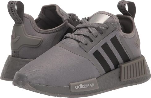 اديداس حذاء رياضي للاطفال من الجنسين NMD_r1 من اوريجينالز، رمادي/اسود/فضي معدني، مقاس 7 للاطفال الكبار in Saudi Arabia