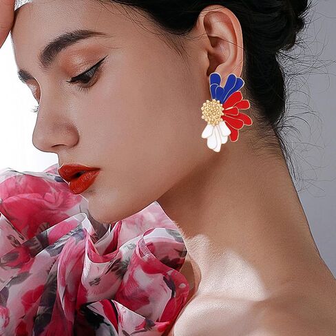 Elegant Bohemian Big Flower Earrings Chic Petal Statement Earrings For Women Girls Vintage Large Flower Earrings For Women Girls in Kuwait