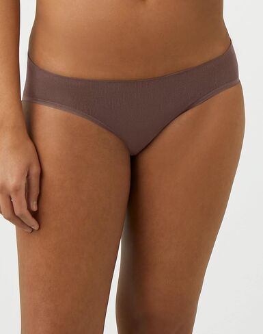 Maidenform Pure Comfort Seamless Bikini in Saudi Arabia