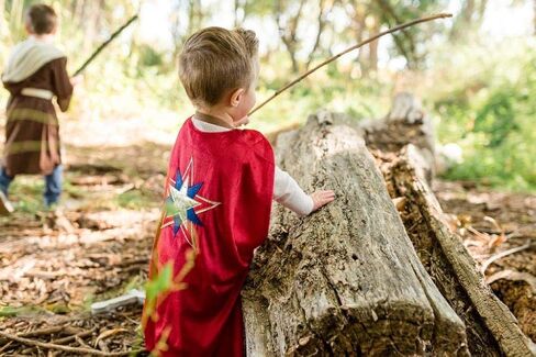 مجموعة أزياء Little Adventures Super Hero Cape & Mask للأعمار من 3 إلى 8 سنوات in Saudi Arabia