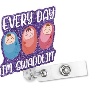 Sixrip Swaddle Specialist بكرة شارة سوداء لامعة قابلة للسحب مع مشبك التمساح، هدية حامل شارة لطيفة لحديثي الولادة وحدة العناية المركزة NICU L&D قابلة الأمومة بعد الولادة طبيب ممرضة أمراض النساء والتوليد