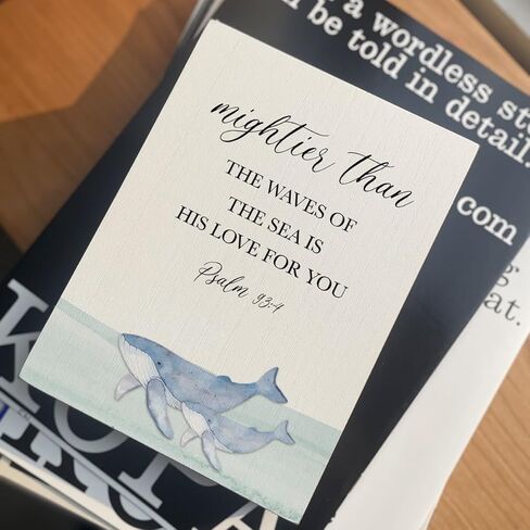 علامة صندوق خشبي اقتباس تحفيزي مقاس 15.24 × 20.32 سم، دع ابتسامتك تغير العالم، علامة صندوق خشبي، ديكور مكتبي، لوحة ريفية لرف الحائط، ديكور الطاولة، مكتب المنزل in Kuwait