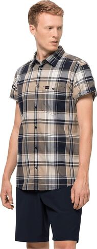 Jack Wolfskin Men's Standard Little Lake Shirt in Saudi Arabia