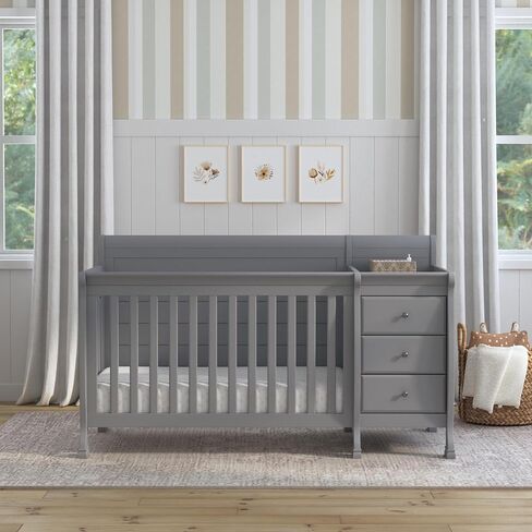 DaVinci Kalani 4-in-1 Convertible Crib and Changer Combo in Chestnut in Kuwait