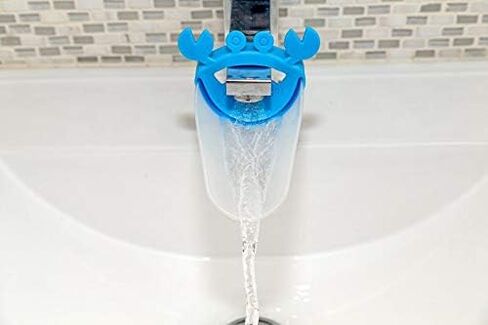 Bizzu Crab Faucet Extender for Baby, Toddler and Child, Tub and Sink Handwashing and Bathtime Accessessory, Blue in Saudi Arabia