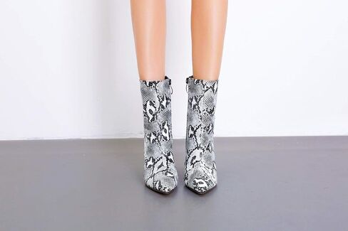 أحذية نسائية مدببة للكاحل مع كعب عريض في حذاء بطبعة جلد الثعبان in Kuwait