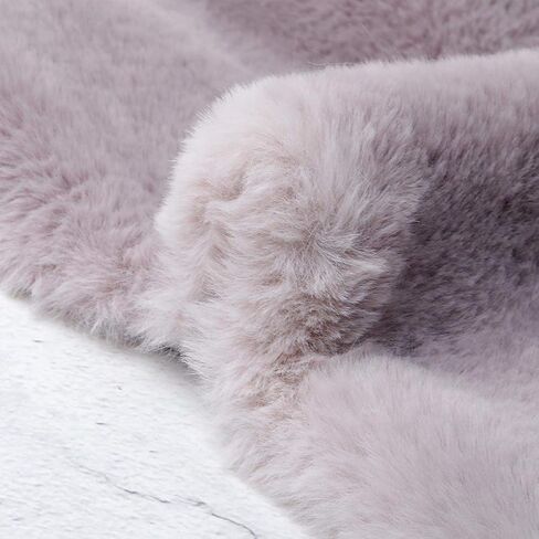 وشاح Yfe للسيدات من الفرو الصناعي طويل من الفرو لحفلات الزفاف من دون أكمام من فرو الزفاف للعرائس ووصيفة العروس in Kuwait