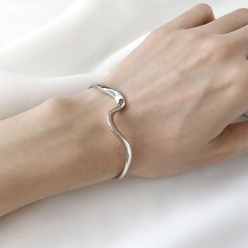 FUTIMELY Silver Bangle Bracelet for Women Wave Beach Bracelet Adjustable Open Cuff Bangle Bracelet for Girls Stainless Steel Bracelet in Saudi Arabia