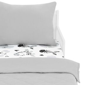 Evolur I Heart You 3 Piece Toddler Bedding Set, Super Soft and Breathable Toddler Bedding, Machine Washable, Includes Fitted Sheet, Comforter and Pillow Case