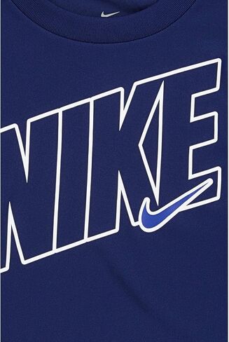 طقم تي شيرت وسروال قصير برسومات Dri-FIT من Nike للأولاد الصغار (للرضع) in Kuwait