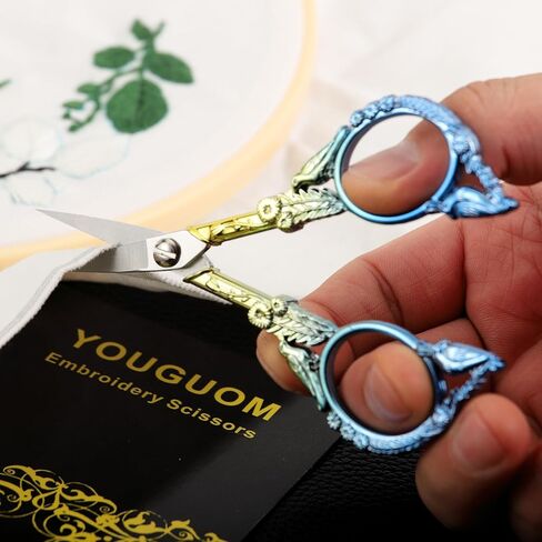 مقص التطريز YOUGUOM، مقص خياطة مدبب حاد للحرف اليدوية عبر غرزة التطريز الفني والحياكة أدوات DIY الصغيرة، 4.6 بوصة ذهبي أخضر لطيف طائر in Kuwait