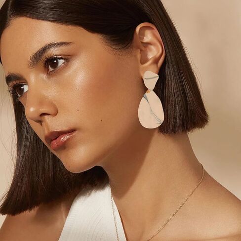 CWVHQ Irregular Geometric Texture Earrings Folds Simple Modern Dangle Earrings Creative Irregular Mirror Temperament Earrings for Women Gifts in Saudi Arabia