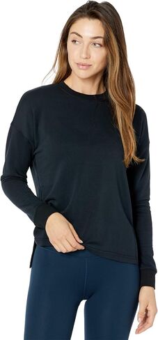 manduka Performance Om French Terry Sweatshirt Clear Blue SM in Saudi Arabia