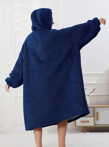 Artfasion بطانية بغطاء للرأس يمكن ارتداؤها كبيرة الحجم: بطانيات سويت شيرت مريحة مع غطاء رأس وجيب كبير للبالغين والنساء والرجال in Kuwait