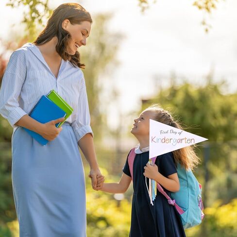 علم اليوم الأول من المدرسة، علم رايات العودة إلى المدرسة مع أشرطة، اصنع بنفسك لافتة اليوم الأول من رياض الأطفال أو دعامات صور العودة إلى المدرسة in Kuwait