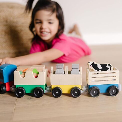 Melissa & Doug Wooden Farm Train Set - Classic Wooden Toy (3 linking cars) in Saudi Arabia