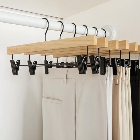 شماعات السراويل TOPIA HANGER، 20 قطعة، شماعات ملابس خشبية مع مشابك سوداء وخطاف قابل للدوران، شماعات خشبية متينة من المطاط الطبيعي للتنانير والسراويل والجينز والسراويل القصيرة - CTS05N in Kuwait