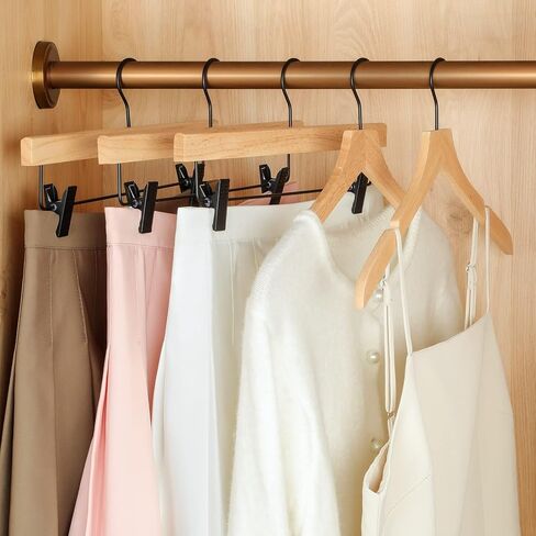 شماعات السراويل TOPIA HANGER، 20 قطعة، شماعات ملابس خشبية مع مشابك سوداء وخطاف قابل للدوران، شماعات خشبية متينة من المطاط الطبيعي للتنانير والسراويل والجينز والسراويل القصيرة - CTS05N in Kuwait