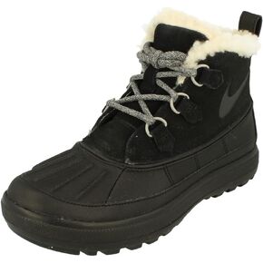 Nike Women's Woodside Chukka II Duck Boot in Saudi Arabia