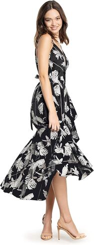 Dress the Population Women's Delphine Fit and Flare Midi Dress in Saudi Arabia
