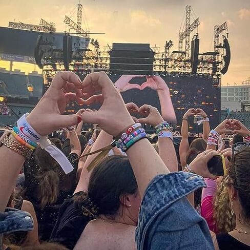 Eamom Taylor Merch 14 Pairs TS Friendship Bracelet Taylor Jewelry Singer Inspired Friendship Bracelet Kit Taylor Outfit for Taylor Fans in Kuwait