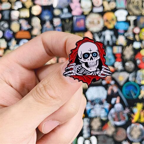 Badge Metal Pin Blue Eyes Skull Skull Brooch Halloween Prank Badge Gothic Horror Art Accessory Metal Jewelry Badge, Metal, black opal in Kuwait