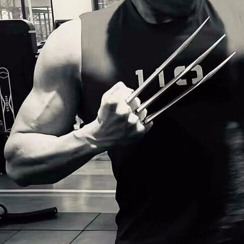 شخصية بلاستيكية لشخصيات الأبطال الخارقين للهالووين التنكرية للبالغين من كوستيوم، باللون الفضي، مقاس كبير in Kuwait