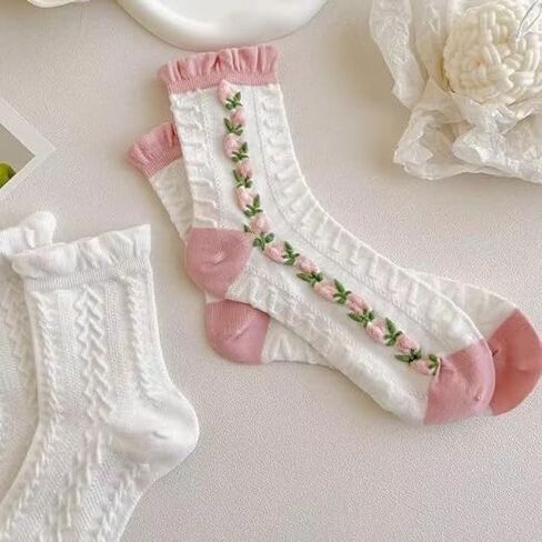5 Pair Cute White Ruffle Socks Women Cottagecore Floral Ankle Socks Kawaii Crew Socks Japanese Aesthetic Cotton Socks in Saudi Arabia