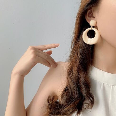 70s White Acrylic Hollow Large Hoop Earrings Solid Color Dangle Earrings Simple Vintage Earrings Jewelry Gift for Women in Saudi Arabia