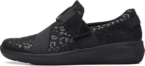 حذاء بدون كعب Kayleigh Charm للنساء من Clarks in Kuwait