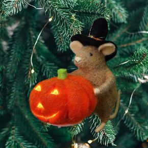 Halloween Lighted Felt Mouse with Jack O Lanterns, 5.7" Tall Light Up Hanging Wool Pumpkin Mice, Trick or Treat Figurine Tabletop Decor, Festival Gifts Home Office Haunted House Party Supply