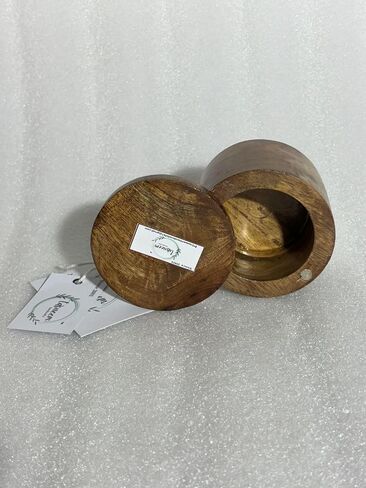 Antique Handcrafted Wooden Small Storage Container Star Engraved Round Candy Jar For Home Office Kitchen Decor in Saudi Arabia