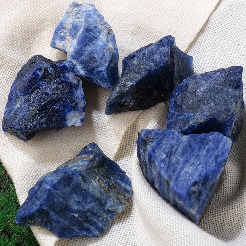Apengshi 1.2-2'' Malachite Raw Stone Natural Crystal Healing Crystal and Stone Rough Rocks for Fountain Home Garden Decor Meditation in Kuwait