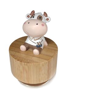 Mini Wooden Animal Rotary Music Box with Cute Cattle Ornament (Tune: You are My Sunshine)