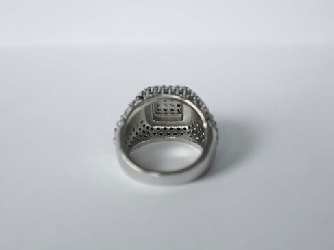 Luxurious Moissanite Diamond Ring in Saudi Arabia