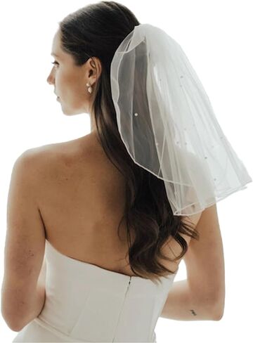 YAEISM Wedding Veil Comb Bridal Glitter Cathedral Veil Sprakly Bachelorette Veil Rhinestones Pearls Hair Comb for Brides in Saudi Arabia