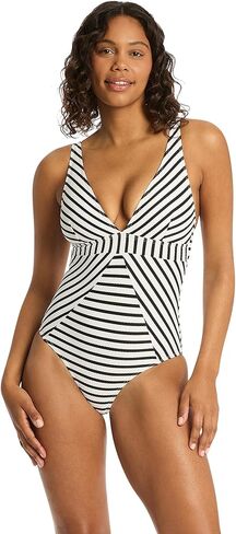 قطعة واحدة من خط لوحة أمالفي القياسي للنساء، أسود in Kuwait