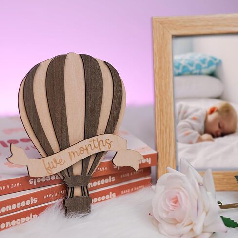 Baby Monthly Milestone Cards - Wooden Monthly Milestone Discs - Newborn Photography Props to Document Your Baby´s Growth - Baby Announcement Sign (Butterfly) in Kuwait