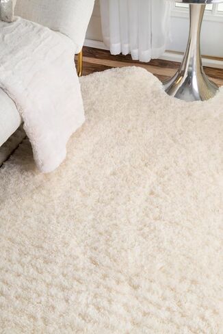 nuLOOM Sheepskin Sexto Pelt Shag Area Rug, 4' 9" x 6', Natural in Saudi Arabia