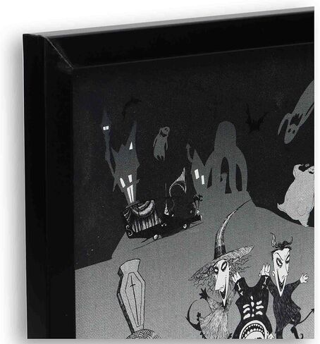 خريطة حائط بإطار من القماش الكتاني مؤطرة من Disney The Nightmare Before Christmas Brands من Open Road - خريطة مدينة الهالوين العتيقة لتزيين المنزل in Saudi Arabia