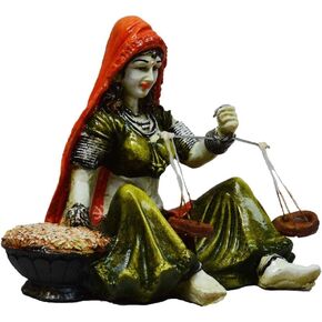 تمثال نسائي من مادة البوليريسين راجاستان مصنوع يدويًا من eCraftIndia باستخدام مقياس وزن عتيق - تحفة تمثال بشري مزخرف - هدية للأم والجدة - مناسب لمهرجانات ديوالي ونافراتري in Kuwait